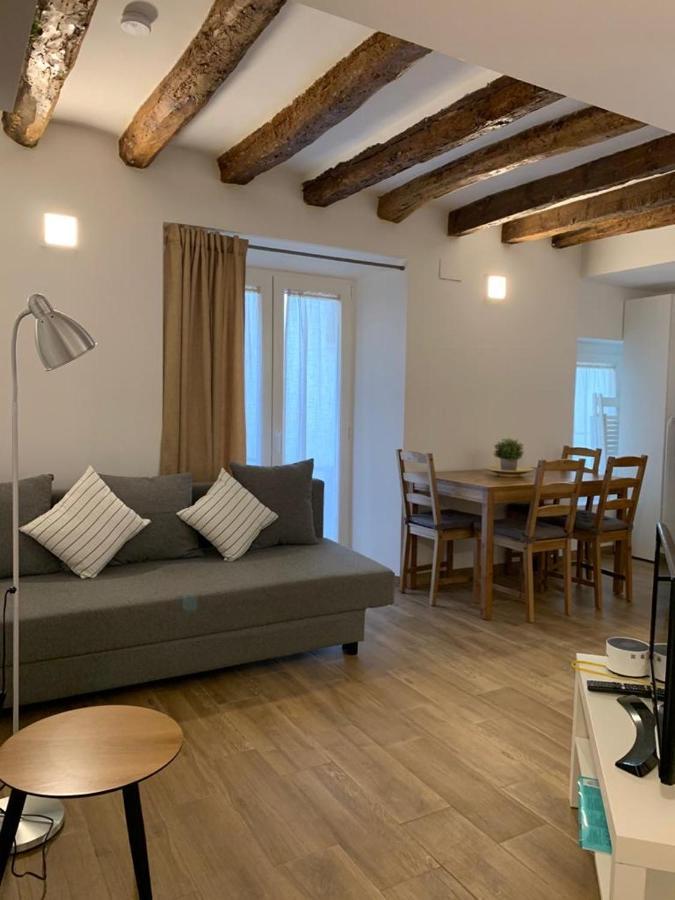 Apartaments Impro 모라 디에브레 외부 사진